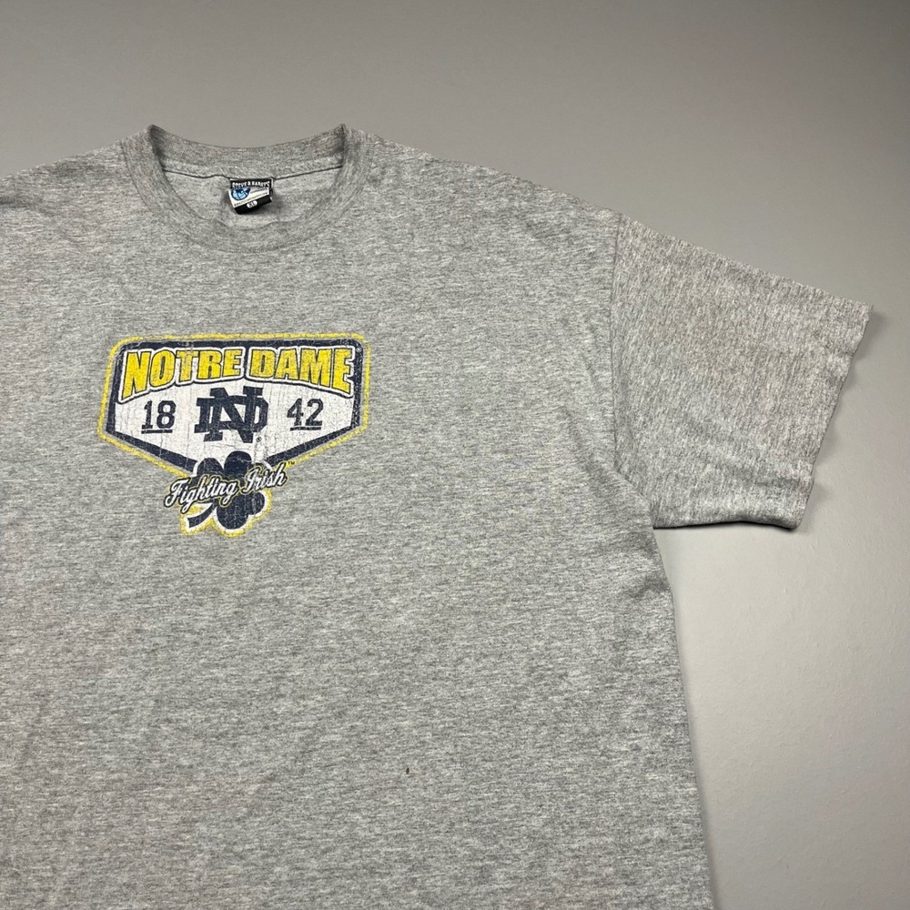Vintage Steve & Barrys Notre Dame T-Shirt Mens XL Gray Fighting Irish Graphic